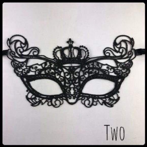 SEXY MARDI GRAS MASKS 2 for $12 - Picture 3 of 4